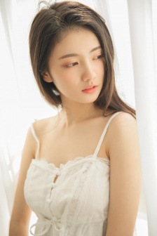 军舰上的女士兵法国电影